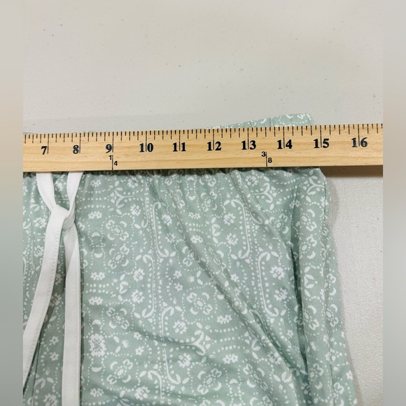 Lucky Brand 2 Pc PJ Pajama Set Women's GreenWhite PAISLEY Sleep Shorts Sz M Soft - Picture 8 of 9
